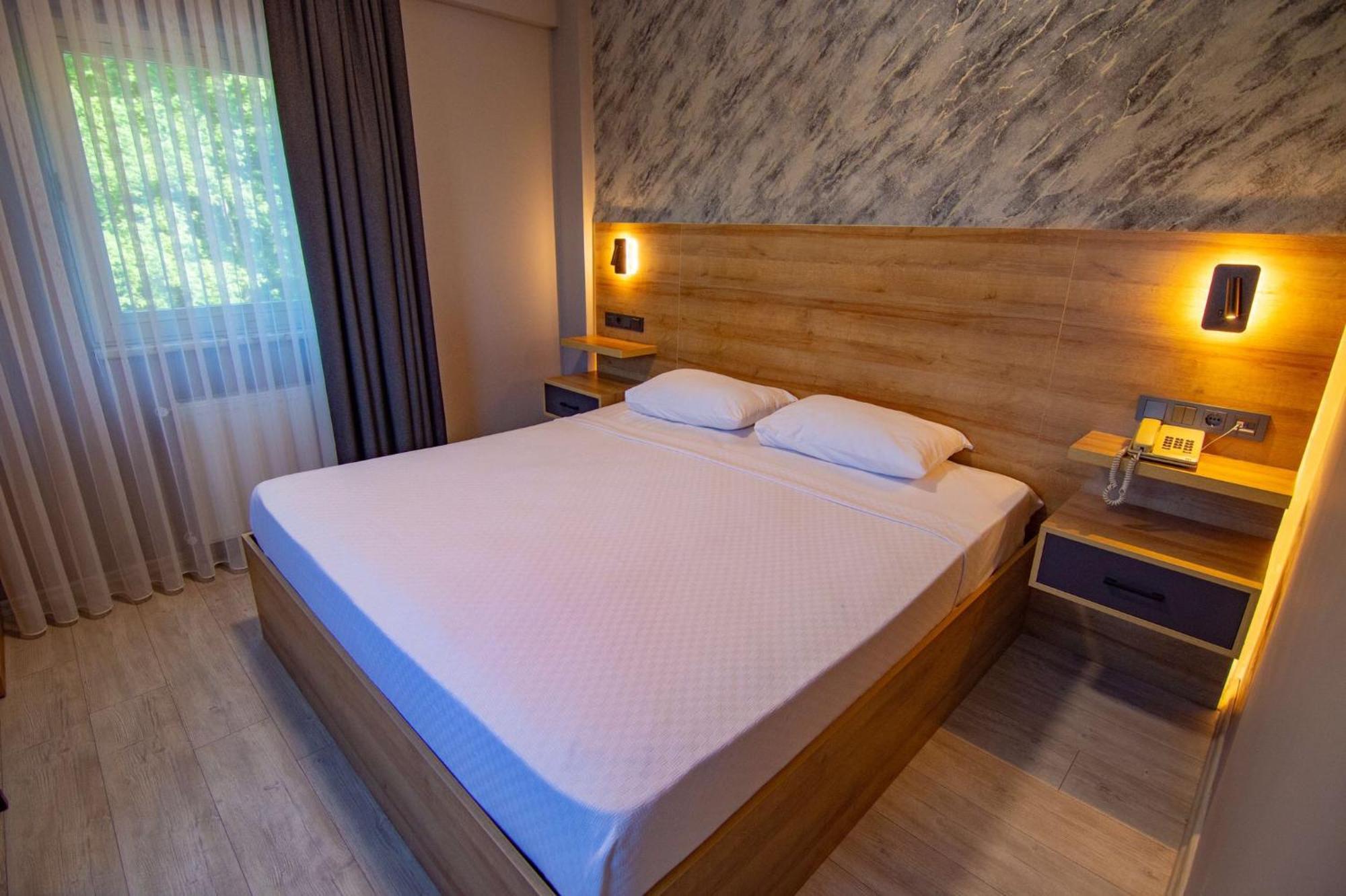 Sandal Otel Trabzon Esterno foto